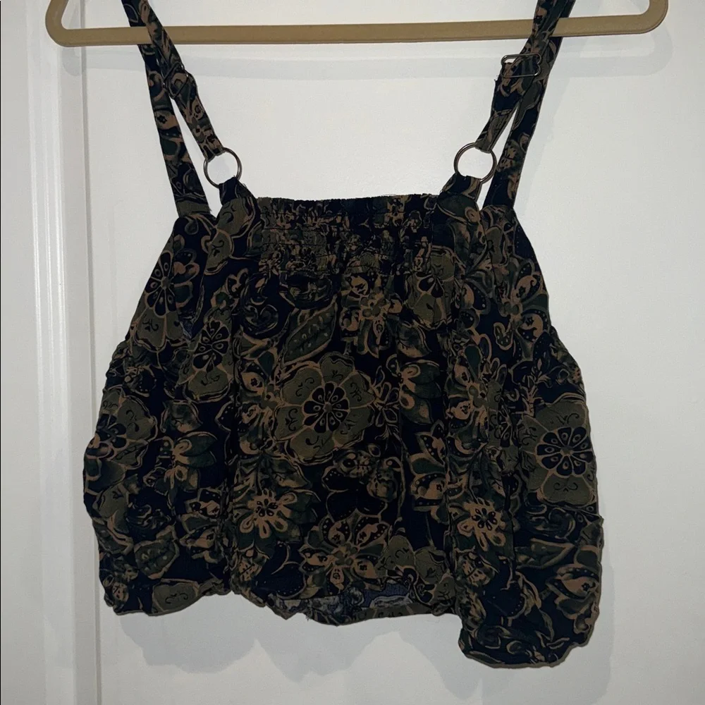 Natural Life Cara Floral Crop Top - Picture 2 of 3